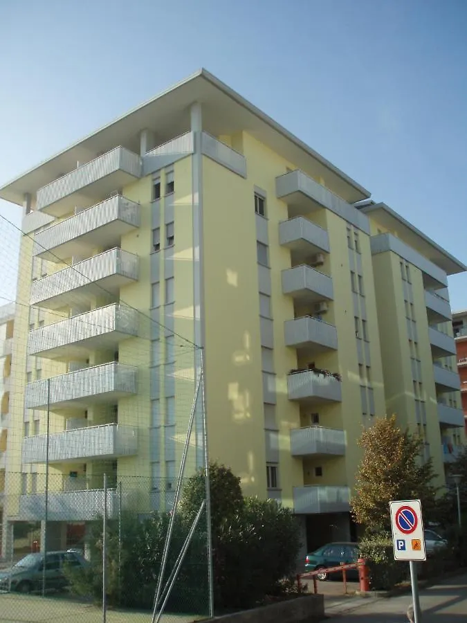 Renewed Flat With Seaview - Beahost Apartment Bibione